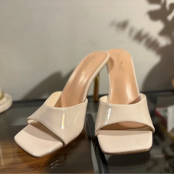 NWOT Anne Michelle Elegant Cream Women's Heels - Picture 2 of 8
